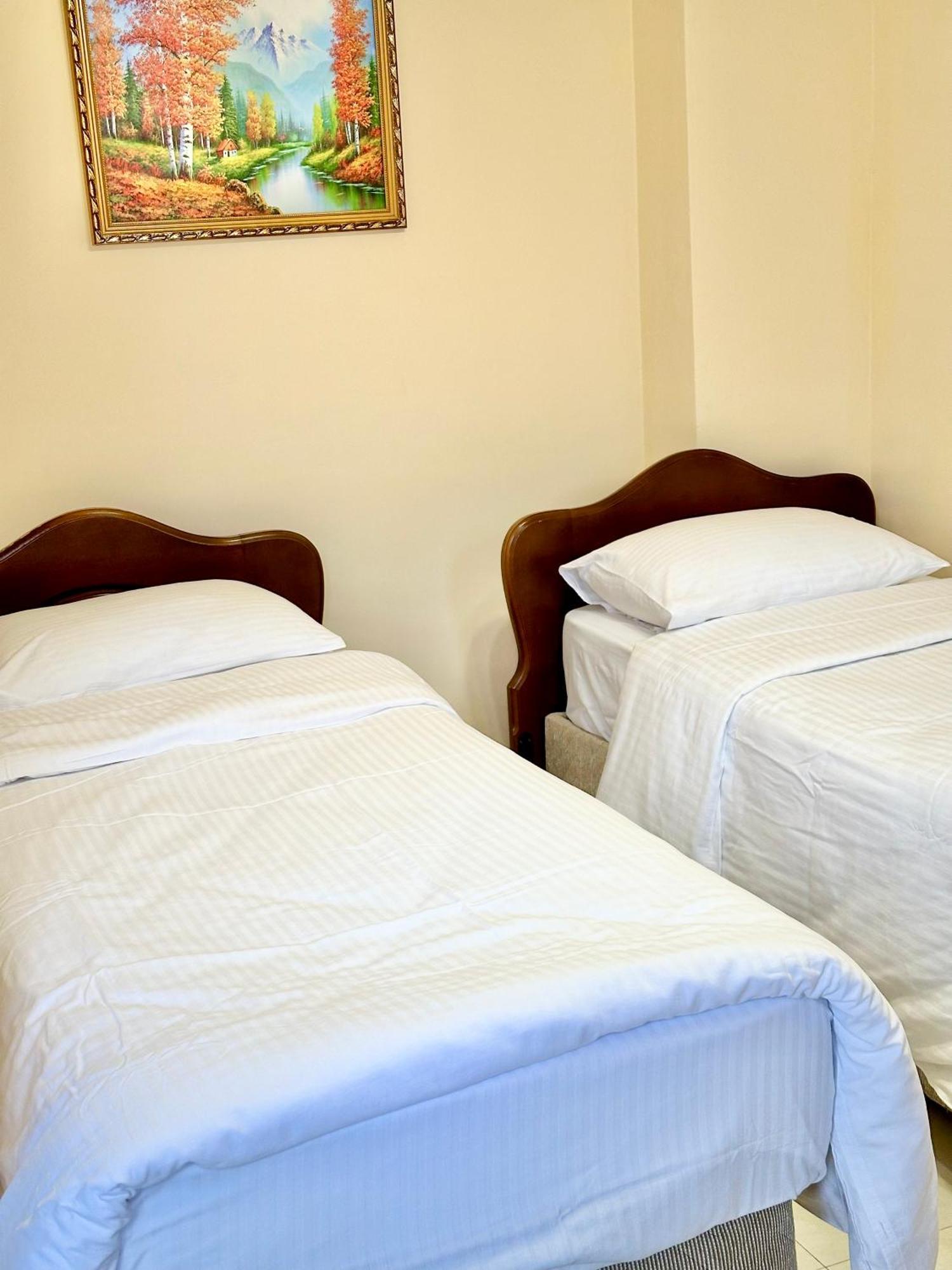 Old Clty Hotel באטומי מראה חיצוני תמונה