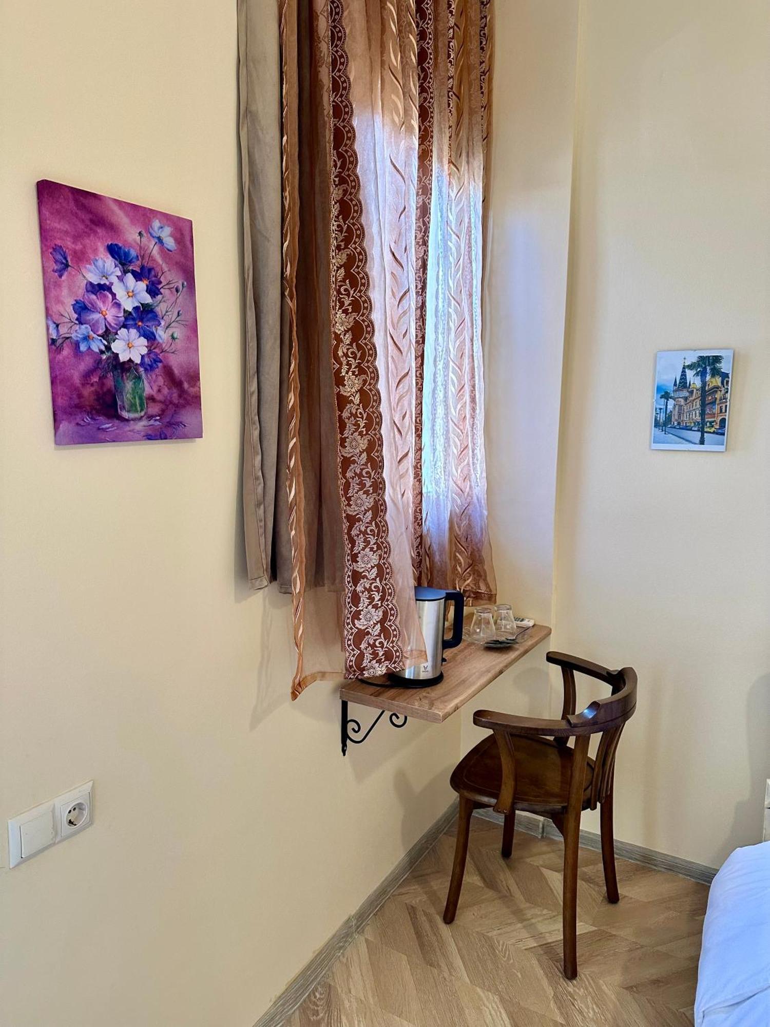 Old Clty Hotel באטומי מראה חיצוני תמונה