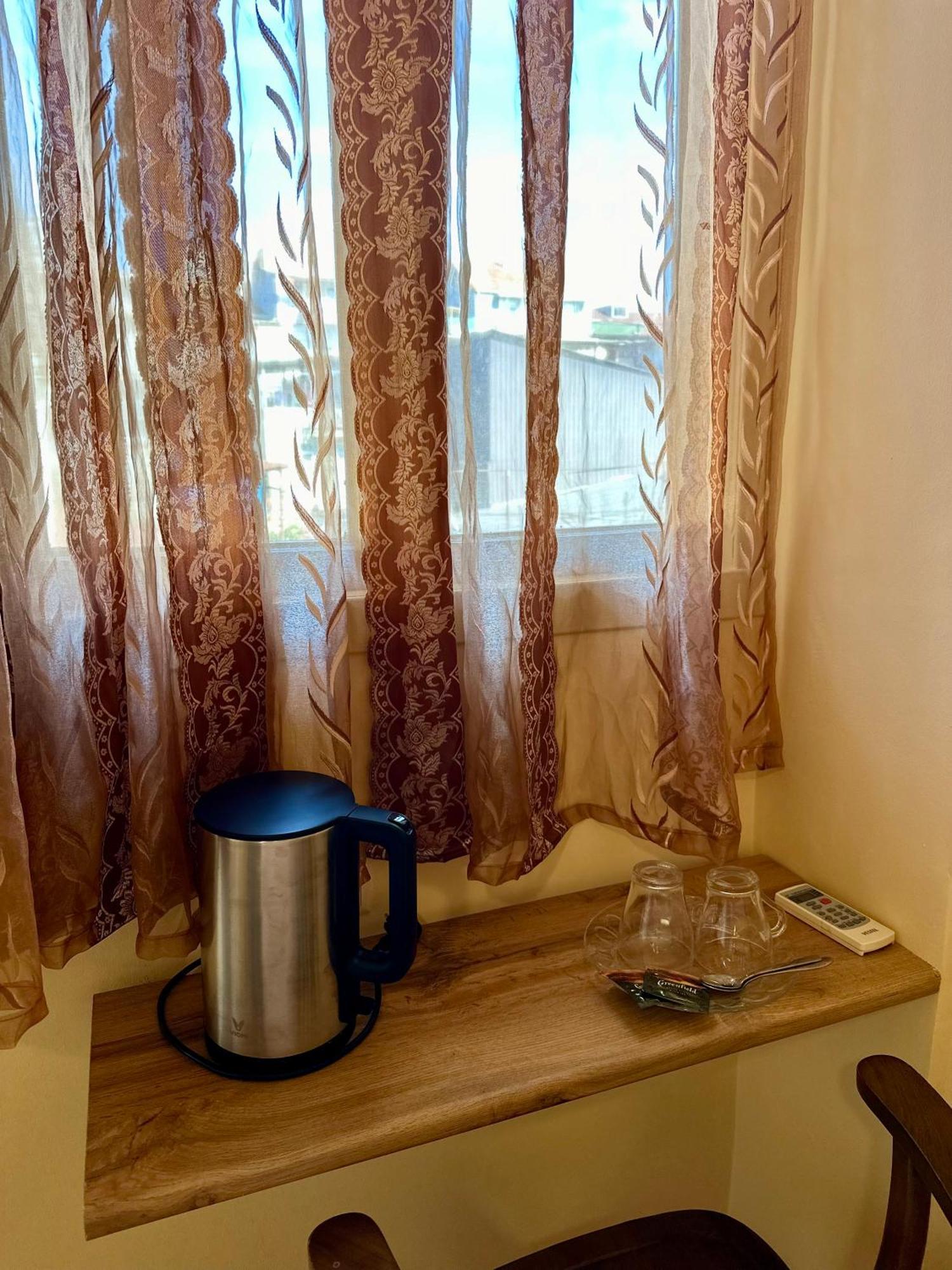 Old Clty Hotel באטומי מראה חיצוני תמונה