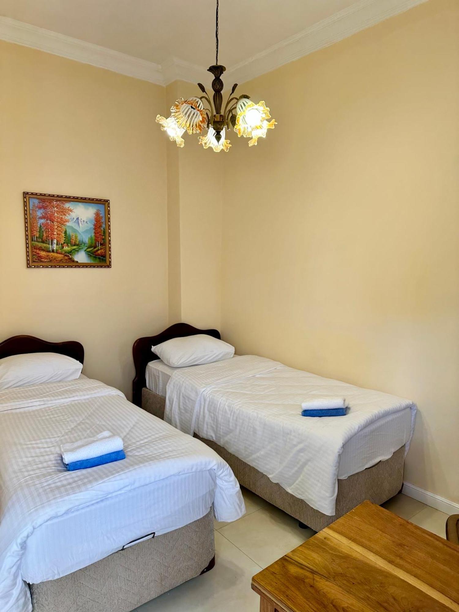Old Clty Hotel באטומי מראה חיצוני תמונה