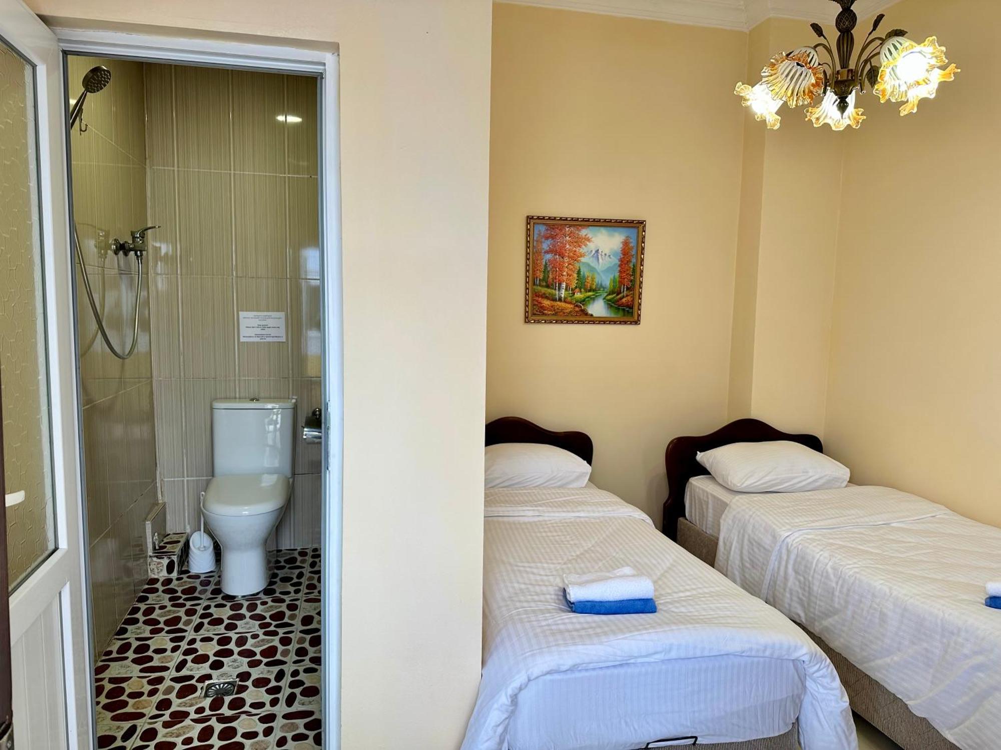 Old Clty Hotel באטומי מראה חיצוני תמונה