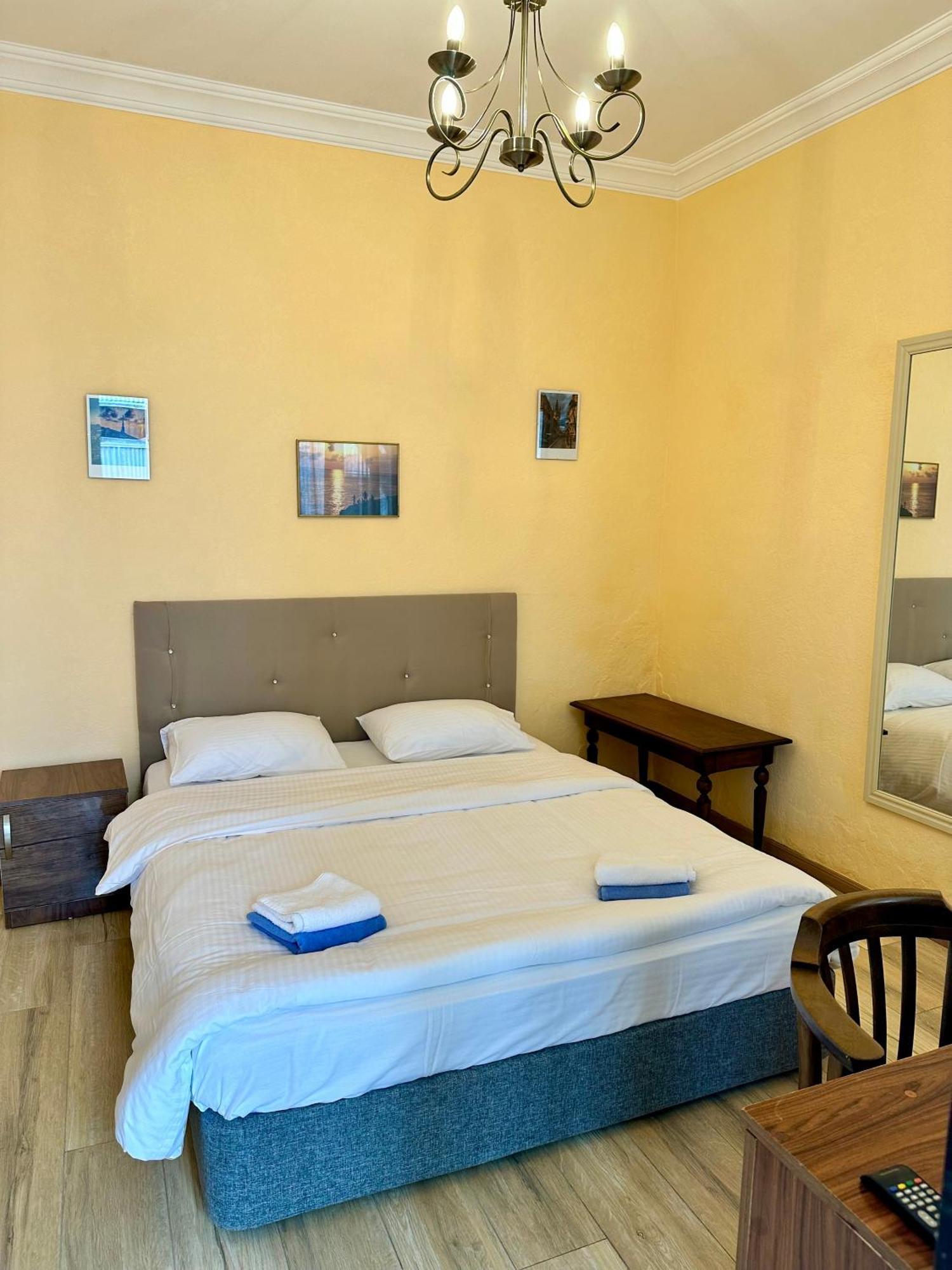 Old Clty Hotel באטומי מראה חיצוני תמונה